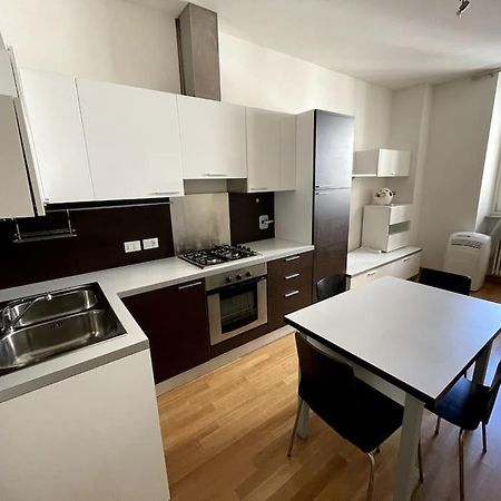 Via Milano Apartment Trieste Exterior photo