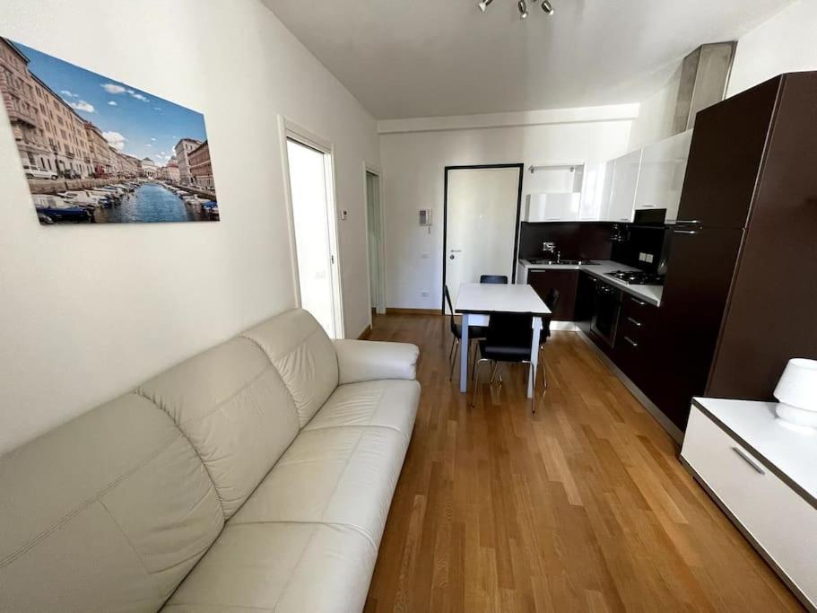 Via Milano Apartment Trieste Exterior photo